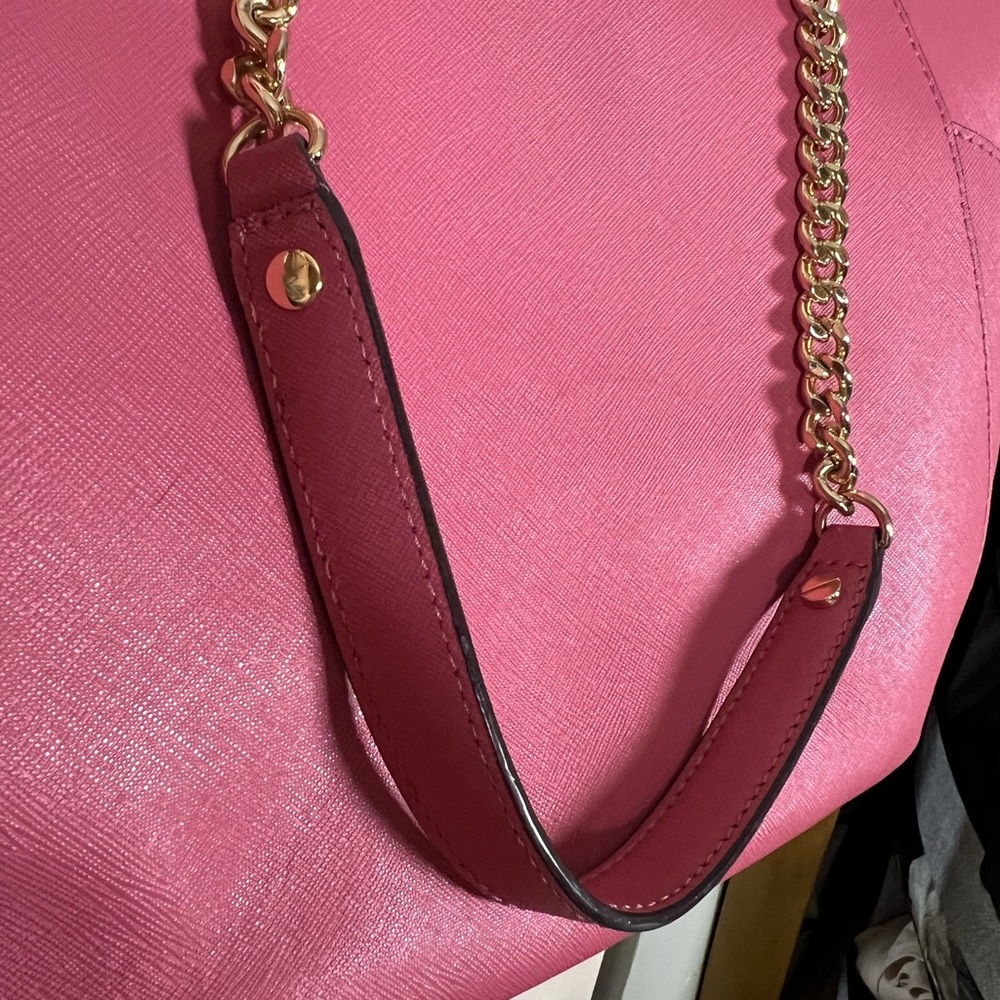 Michael Kors Pink Saffiano Leather Tote Gold Chain Shoulder Bag - Picture 12 of 16